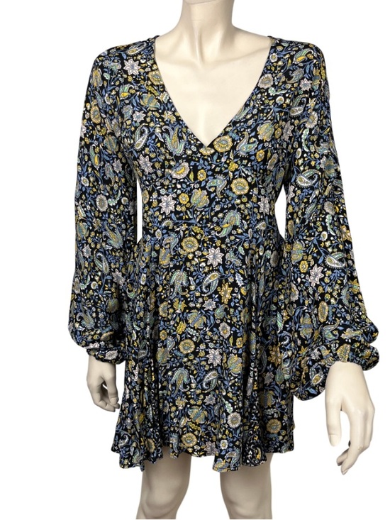 Forever 21 Dresses & Skirts - Forever 21 Floral Bohemian Style Mini Dress